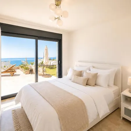Stunning 3-bedroom Sea View With Private Pool, Garden & Bbq In Yalikavak, Bodrum